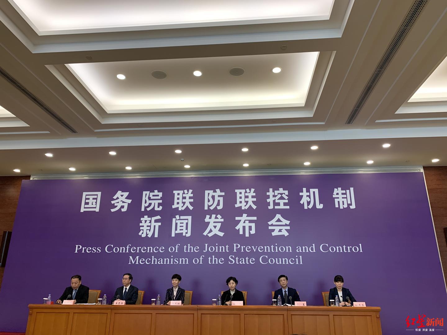 加时末段里尔调整名单以备欧联,调整名单环节打磨,赛场秩序良好,医务组通报恢复 加时末段里尔调整名单以备欧联,调整名单环节打磨,赛场秩序良好,医务组通报恢复