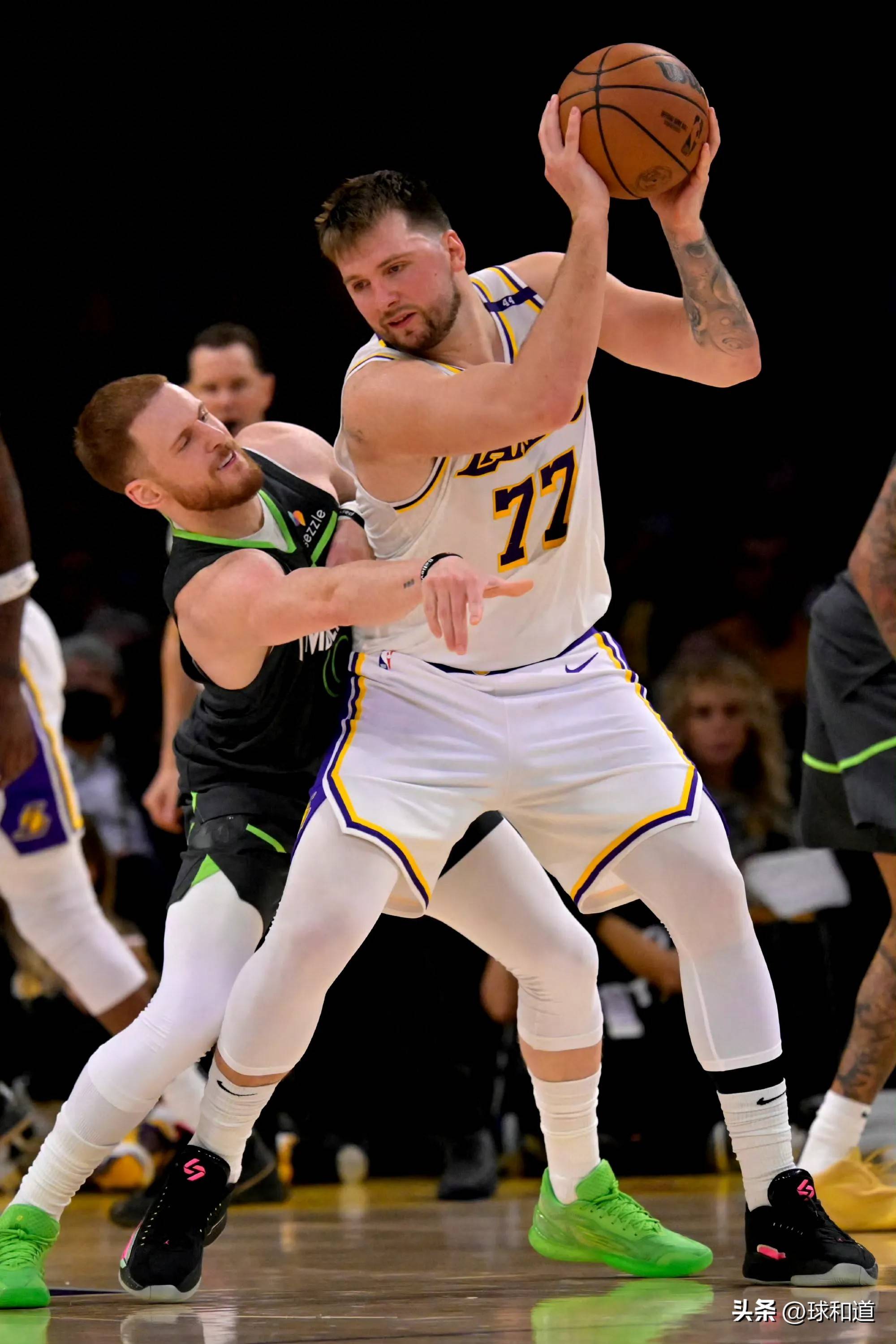 包含明尼苏达森林狼发布备战花絮，窗口期再遭质疑，国王杯任务艰巨，更衣室氛围转暖的词条