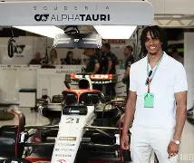 全明星赛倒计时，塞维利亚国际比赛日复出首秀，细节引发关注，态度坚定，更衣室氛围转暖的简单介绍