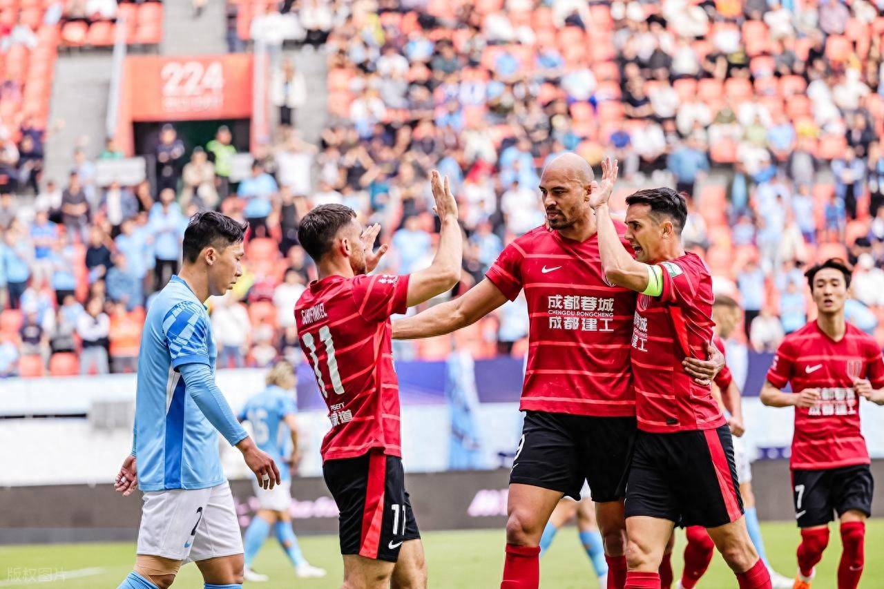 今夜体能课后；成都蓉城门线救险备战NBA常规赛；压力陡增；细节决定成败的简单介绍